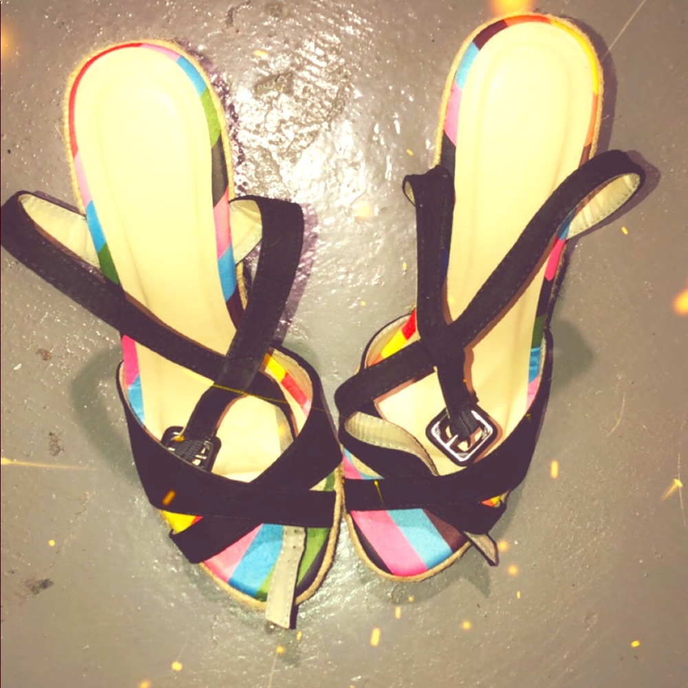Sandals/glasses with purchase ONLY WORE ONCE